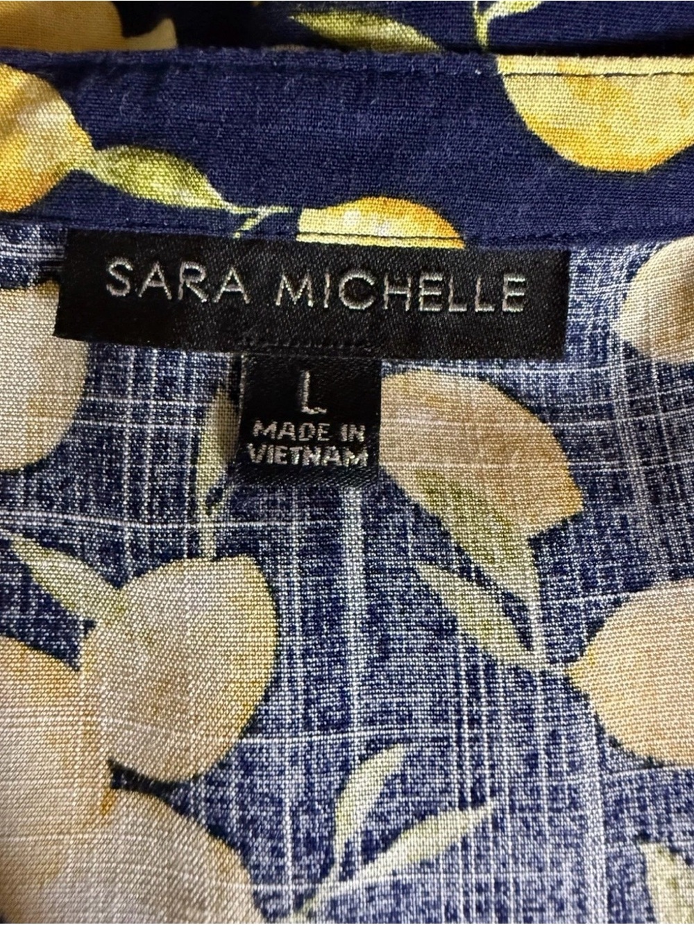 Sara Michelle Women's Blue & Yellow Sleeveless Button Blouse, Size Large - Picture 2 of 11